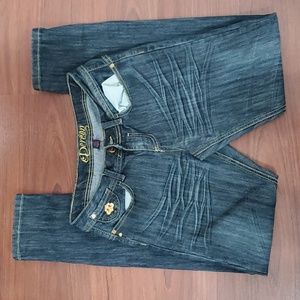 Dereon jeans